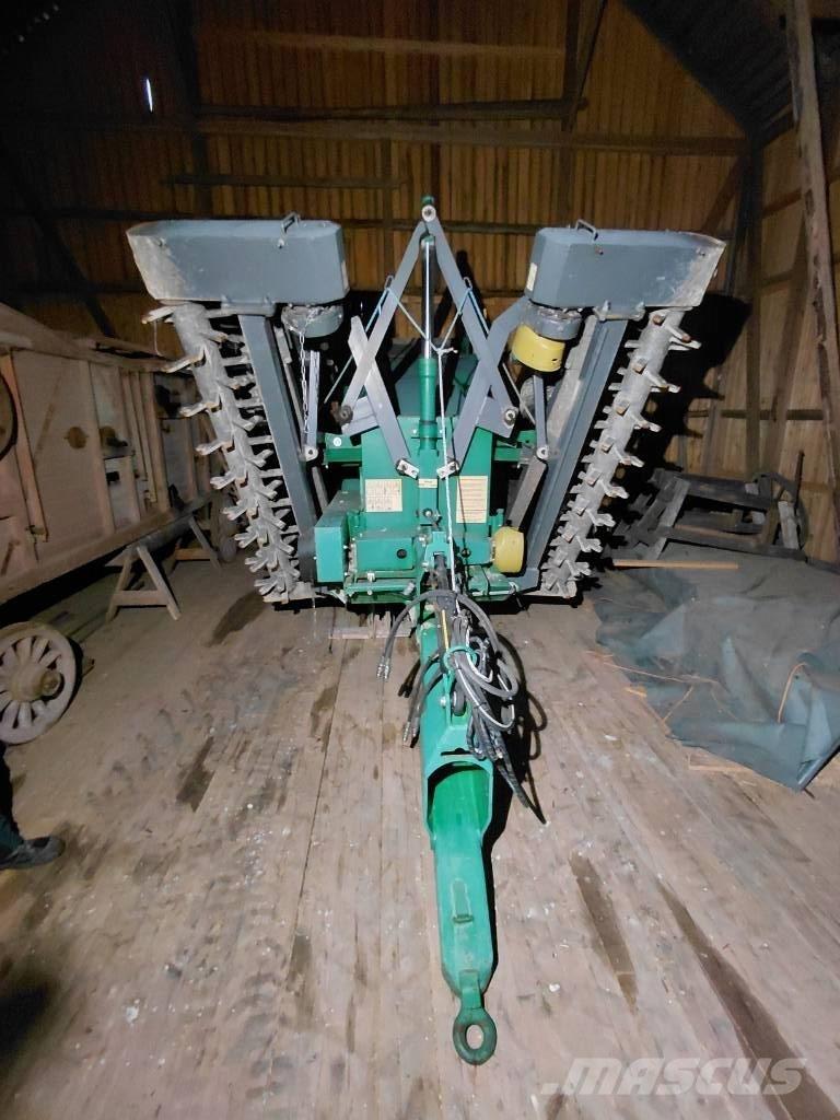 Kivi-Pekka 4 أَدَاةٌ لِجمع الحجارة