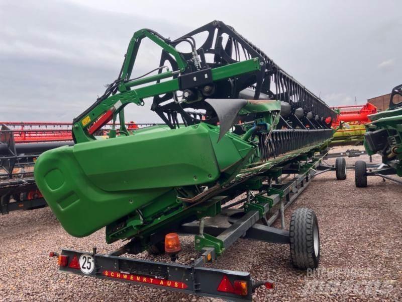 John Deere T 670 حصادات