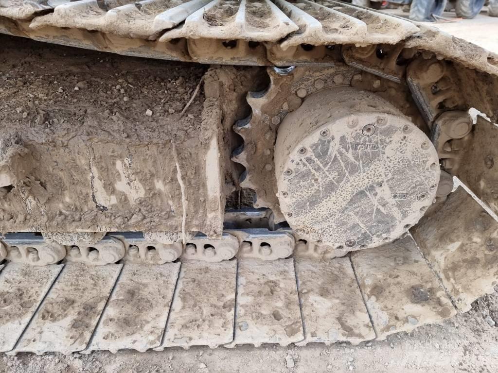Kobelco SK 200 LC-8 حفارات زحافة