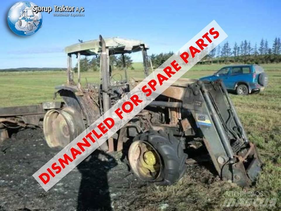 John Deere 6400 الجرارات