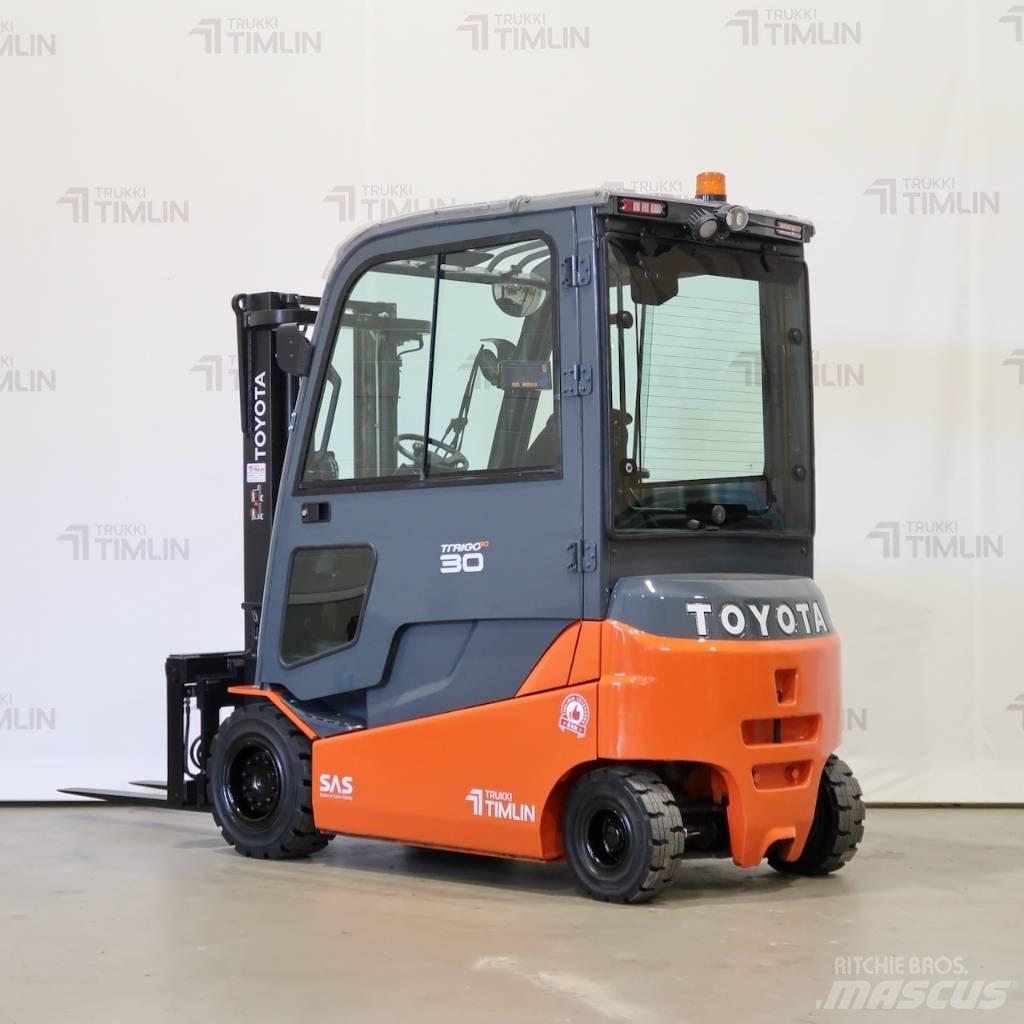 Toyota 8FBMT30 شاحنات ذات رافعات شوكية تعمل بالكهرباء