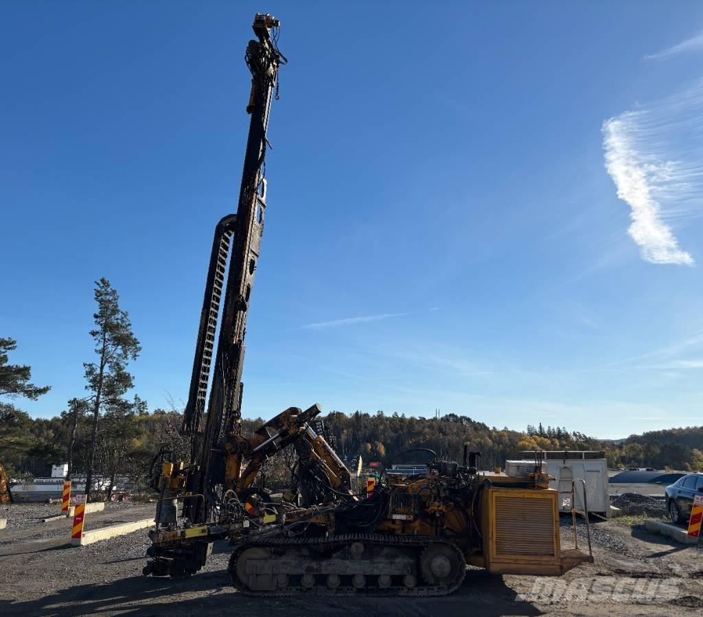 Klemm KR803-1 منصات دق خوازيق