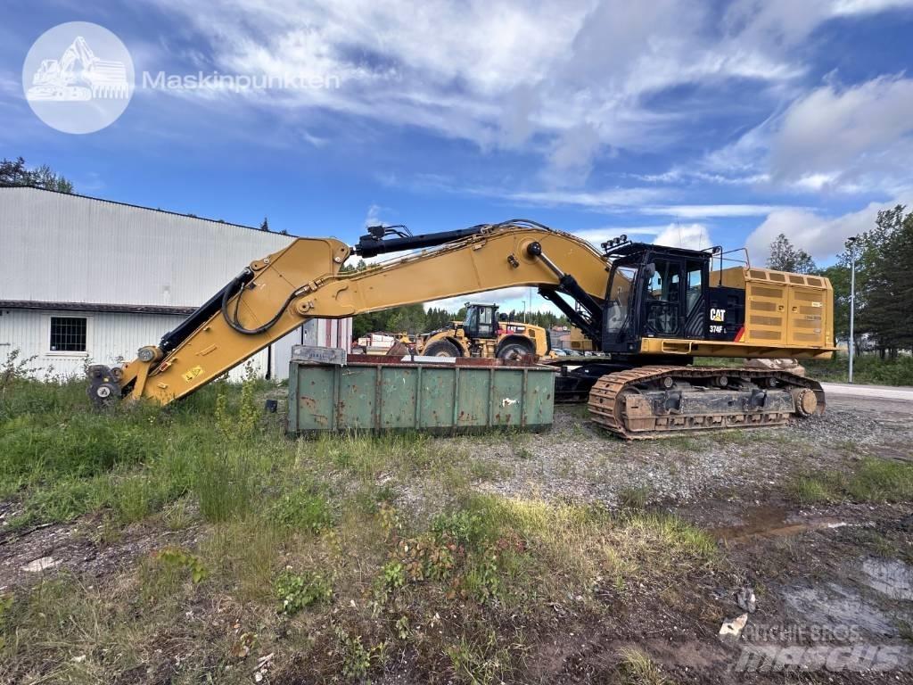 CAT 374 F L حفارات زحافة