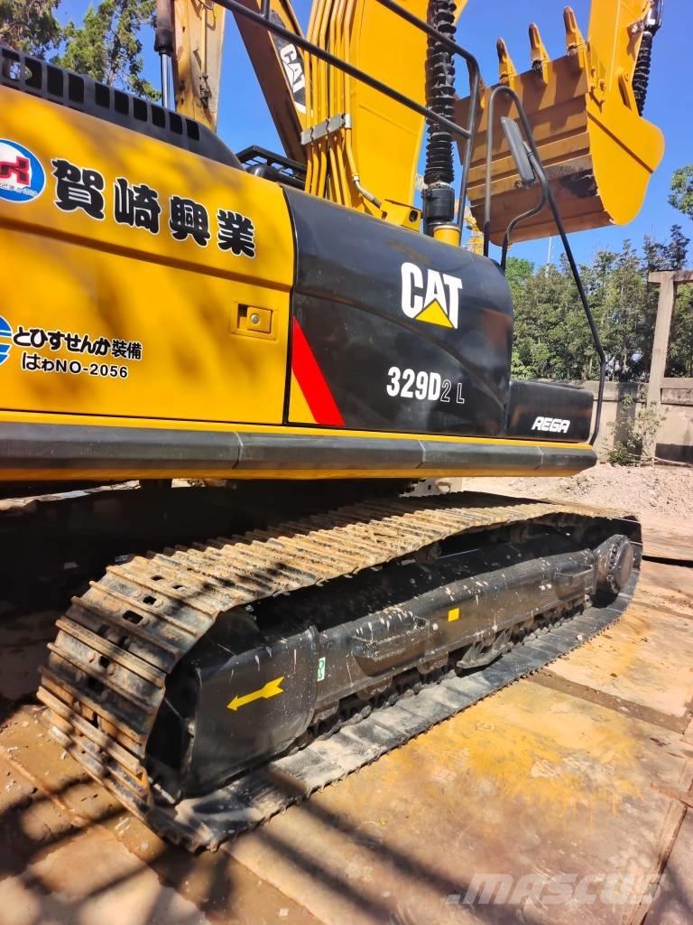 CAT 329 D2L حفارات زحافة