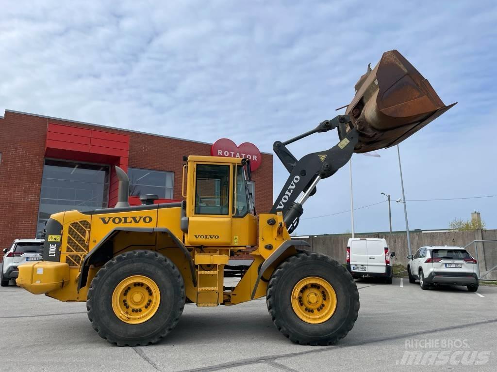 Volvo L 110 E لوادر بعجل
