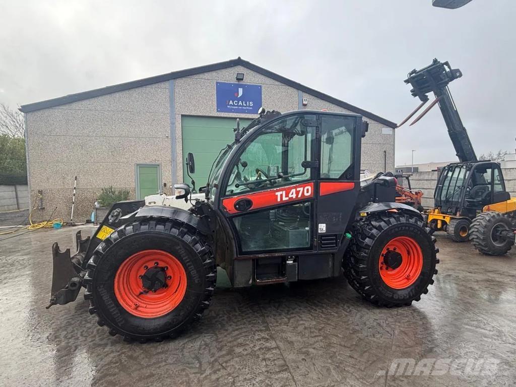 Bobcat TL470 معدات مناولة لأغراض الزراعة