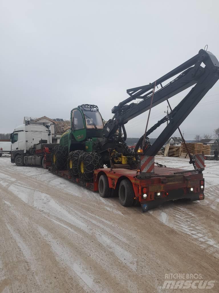 John Deere 1070 E حصادات