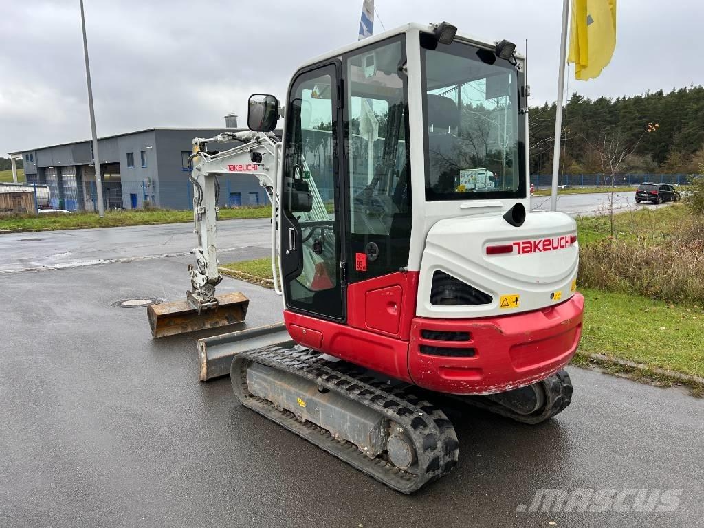 Takeuchi TB 235-2 V3 حفارات صغيرة أقل من 7 طن (حفارات صغيرة)
