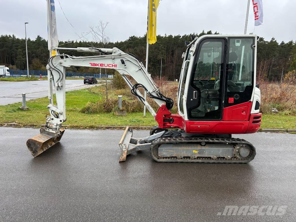 Takeuchi TB 235-2 V3 حفارات صغيرة أقل من 7 طن (حفارات صغيرة)
