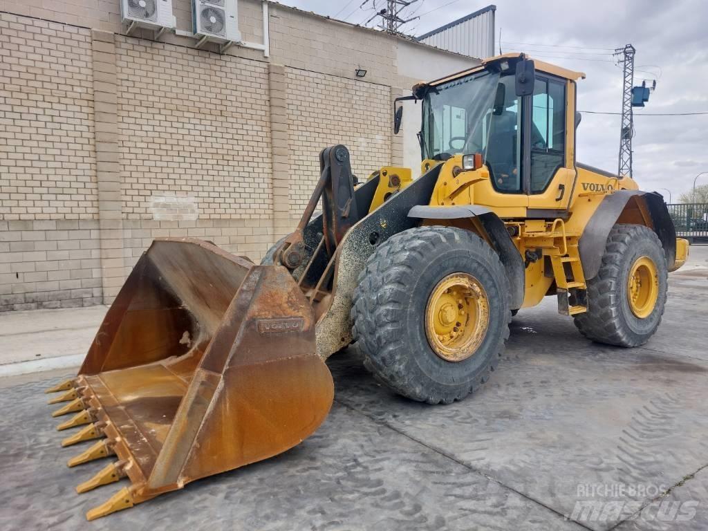 Volvo L 110 F لوادر بعجل