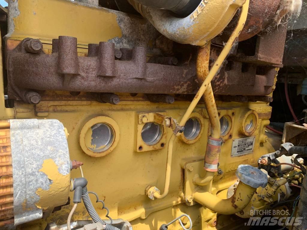 Morooka MK220 الجرارات