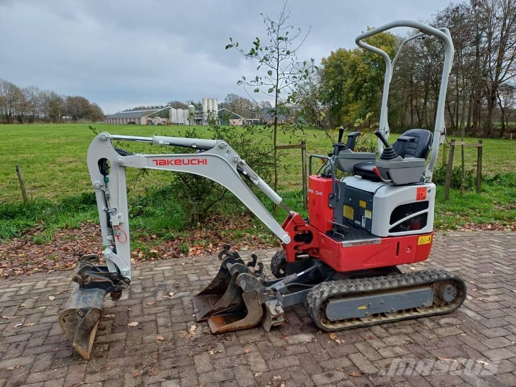 Takeuchi TB 210 R حفارات صغيرة أقل من 7 طن (حفارات صغيرة)