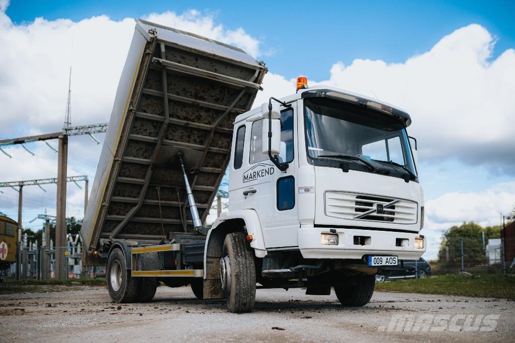 Volvo FL Electric شاحنات قلابة