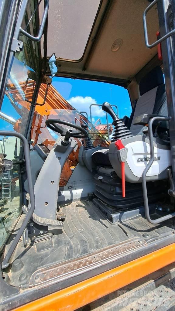 Doosan DX 160 W-3 حفارات بعجل