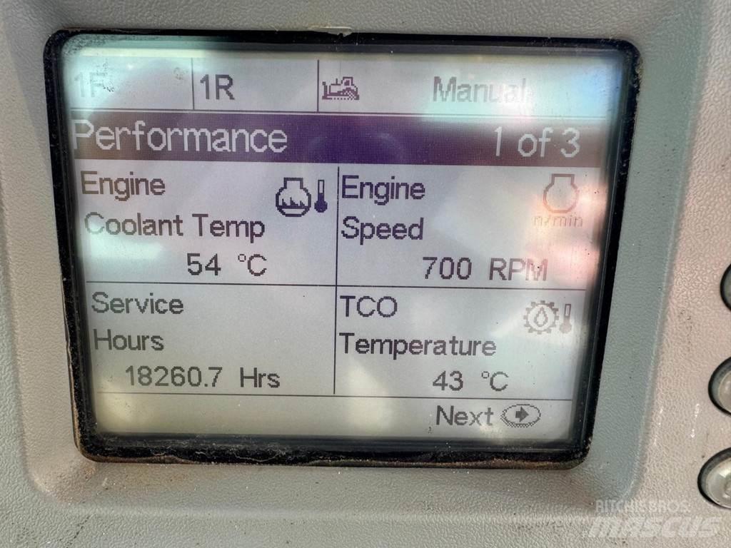 CAT D8T LGP بلدوزرات مجنزرة