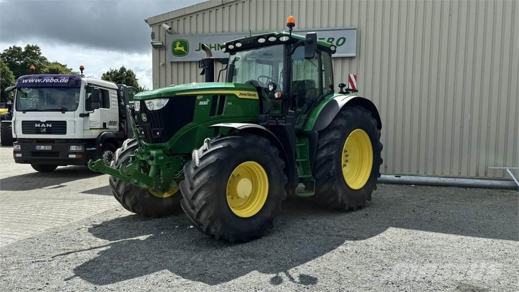 John Deere 6R195 الجرارات