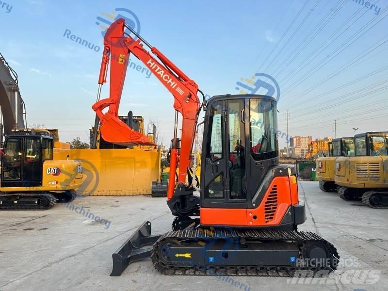 Hitachi ZX 50 حفارات صغيرة أقل من 7 طن (حفارات صغيرة)