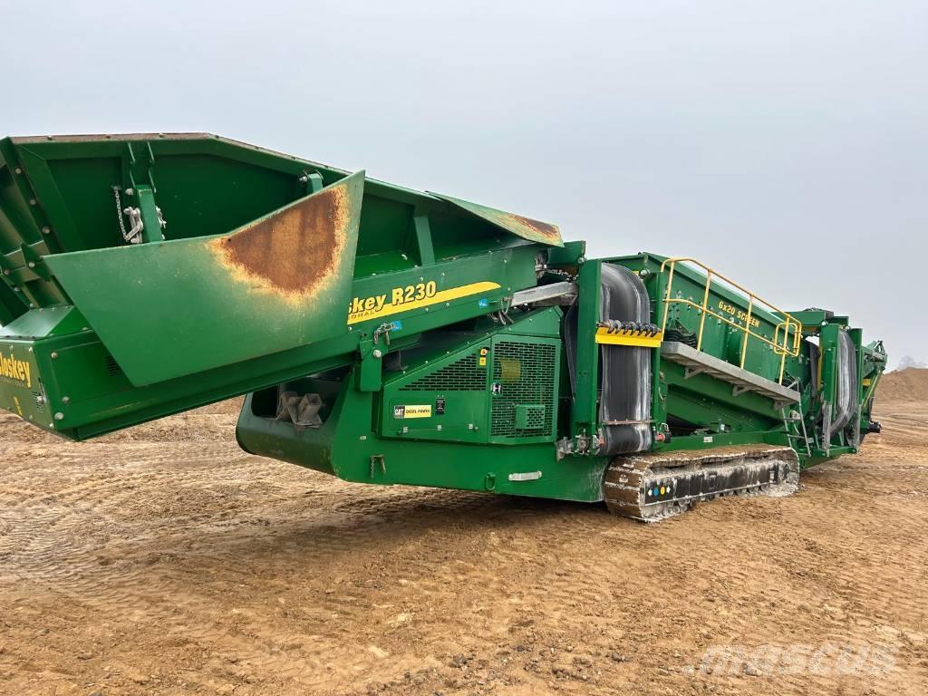 McCloskey R230 أجهزة فحص متنقلة