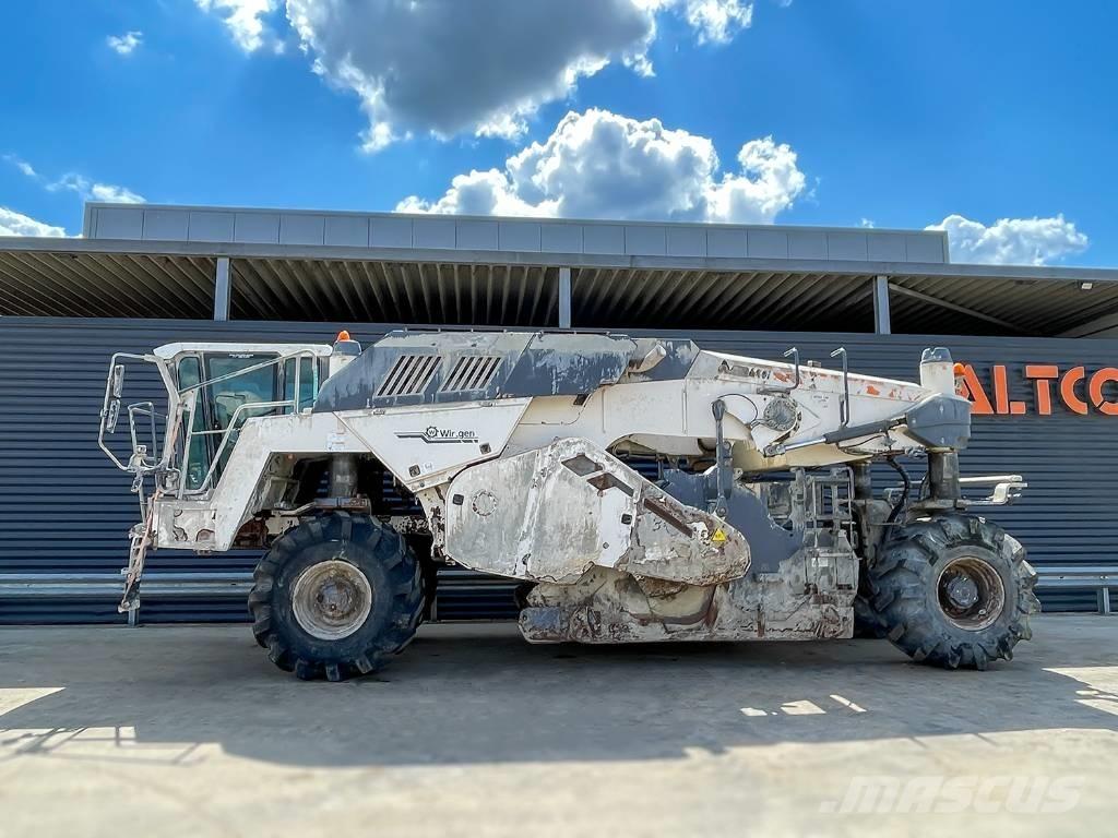 Wirtgen WR 240I معدات إعادة تدوير الأسفلت