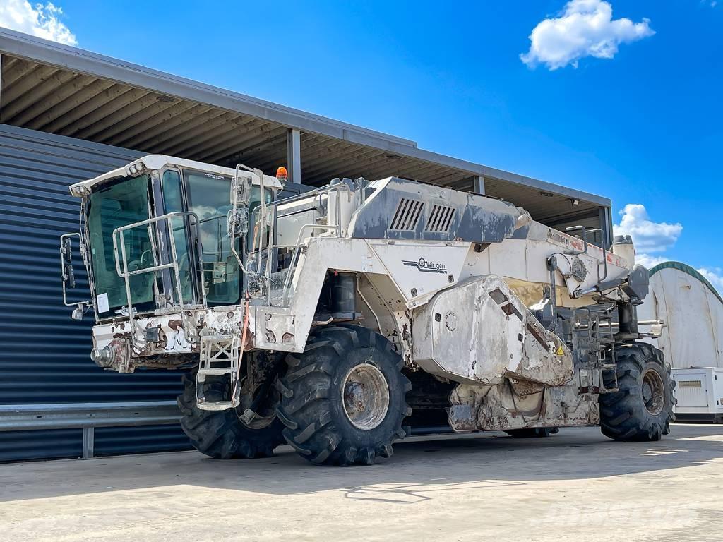 Wirtgen WR 240I معدات إعادة تدوير الأسفلت