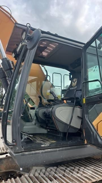 CASE CX 300 C حفارات زحافة