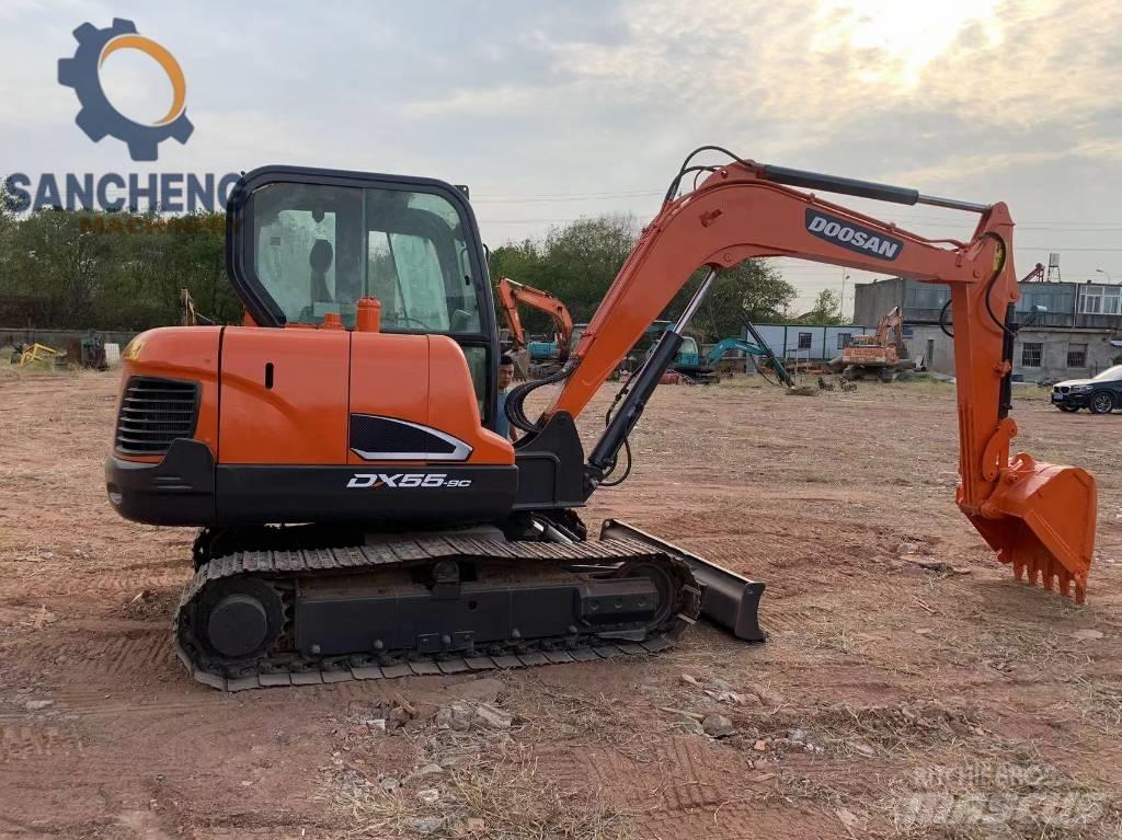 Doosan DX 55 حفارات زحافة