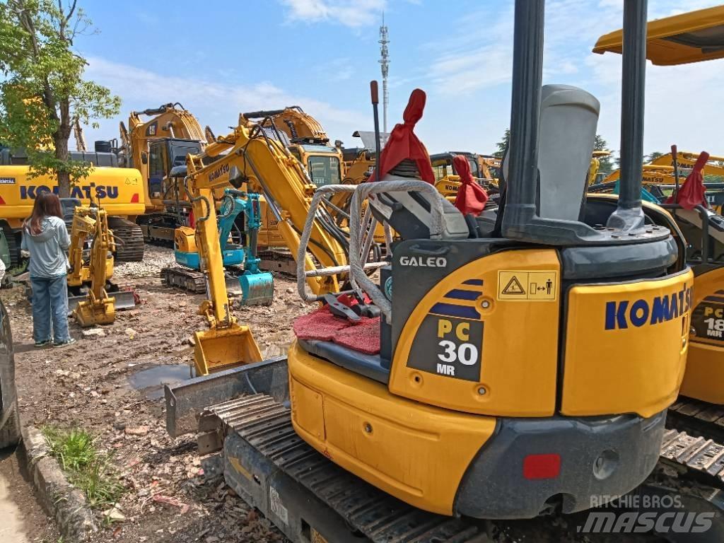 Komatsu PC 30MR حفارات زحافة