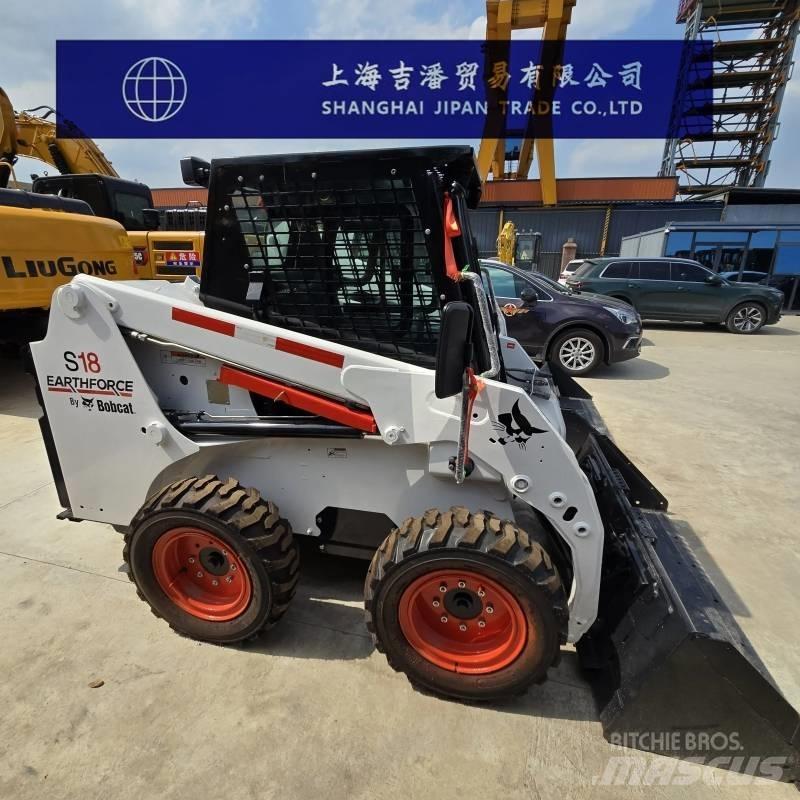 Bobcat S 18 لوادر انزلاقية التوجيه