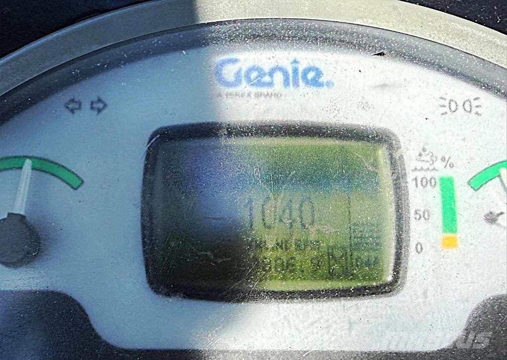 Genie GTH 1056 مناولات متداخلة