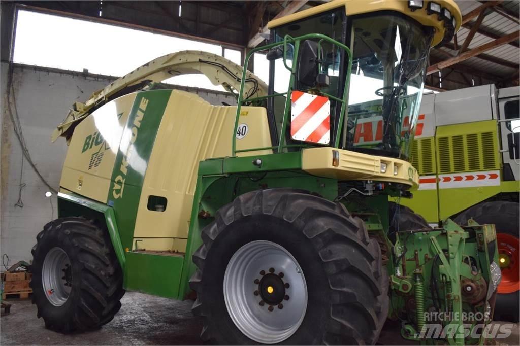 Krone Big X V8 علافات ذاتية الدفع