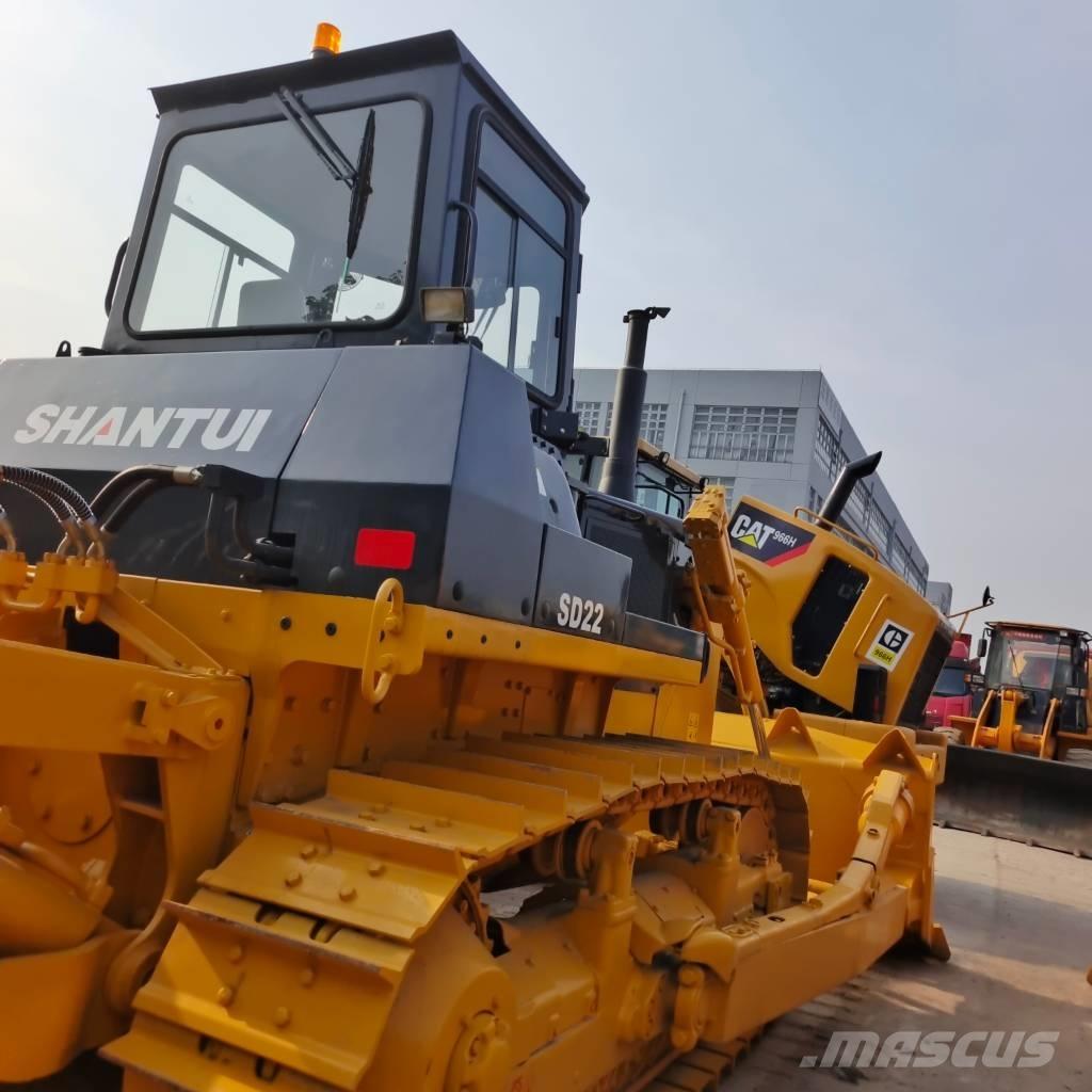 Shantui SD22 بلدوزرات مجنزرة