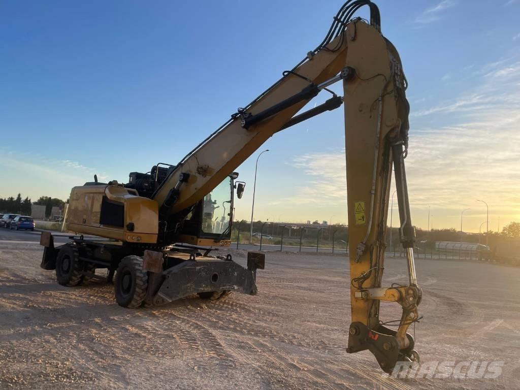 CAT MH 3022 مناولات المخلفات / مناولات صناعية