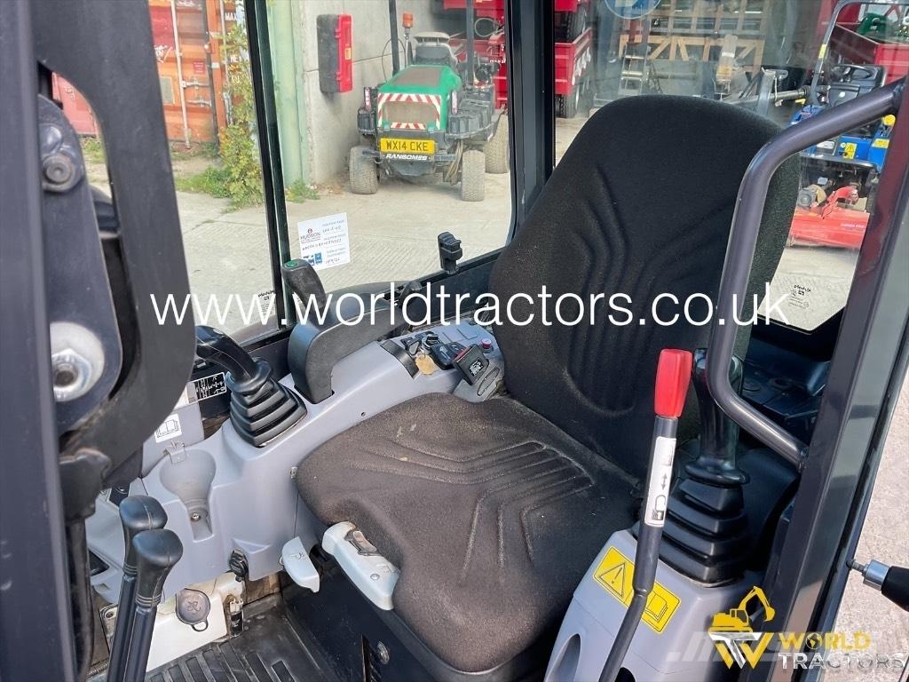 Kubota U 27 حفارات صغيرة أقل من 7 طن (حفارات صغيرة)