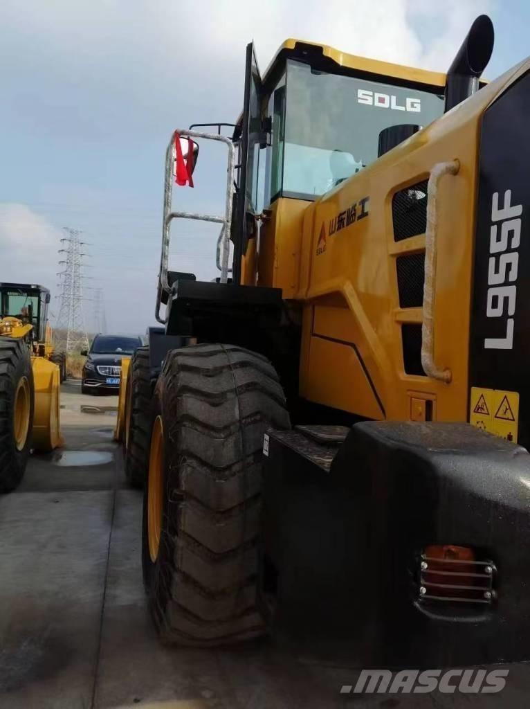 Lingong LG956F لوادر بعجل