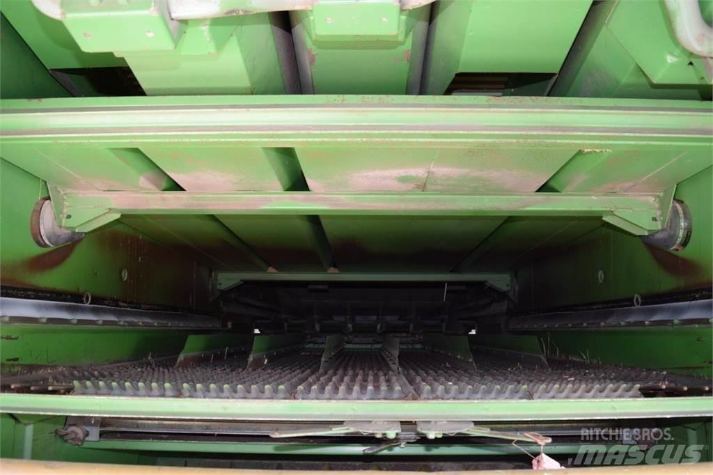 John Deere 2056 حصادات