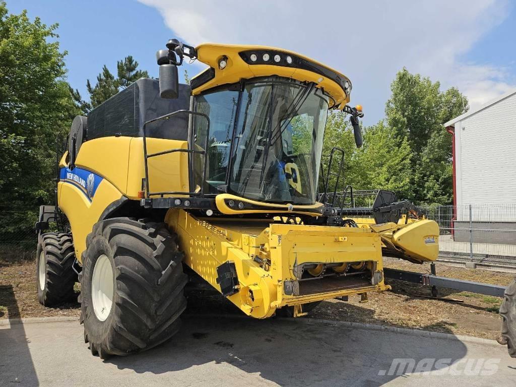 New Holland CX8.70 حصادات