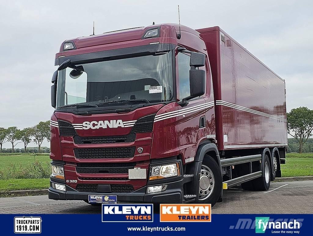 Scania G320 شاحنات ذات هيكل صندوقي