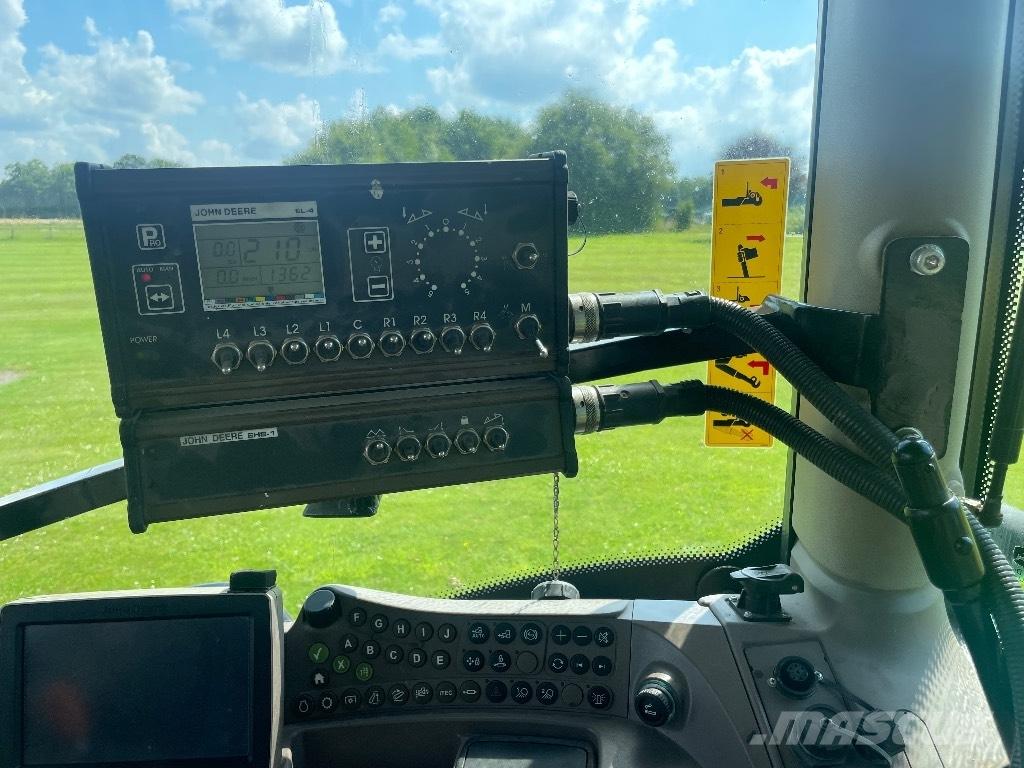 John Deere 732 الرشاشات