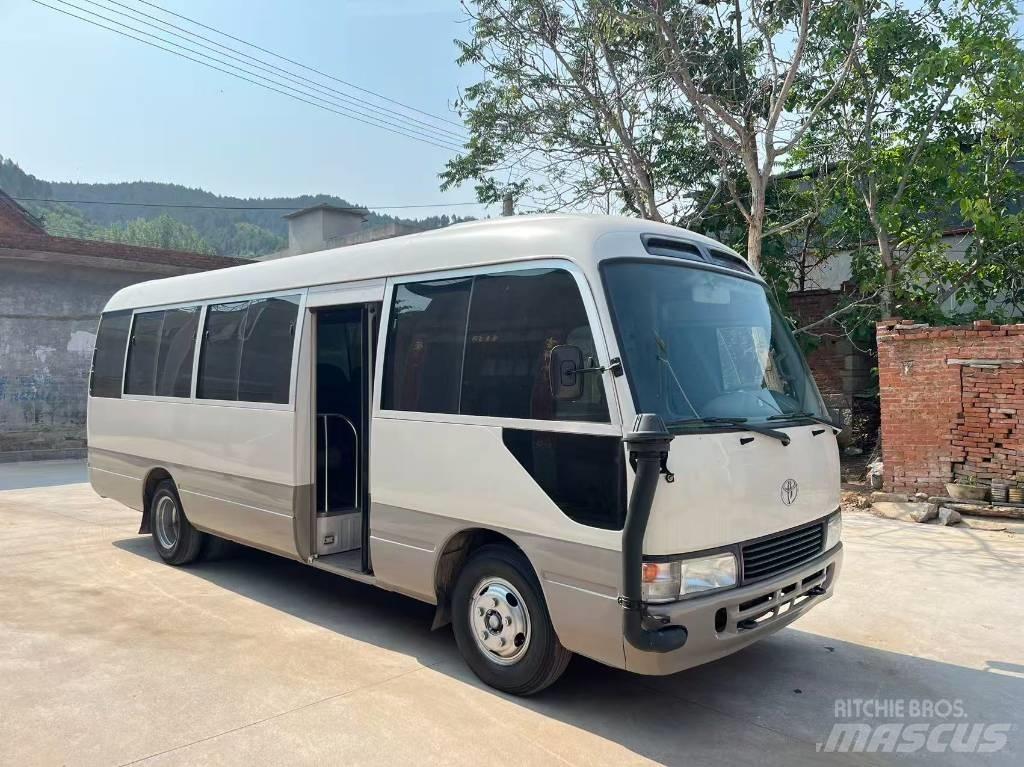 Toyota Coaster حافلة داخل المدينة