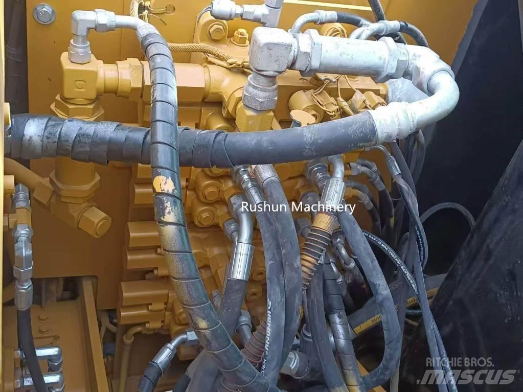 CAT 308 E 2 حفارات زحافة