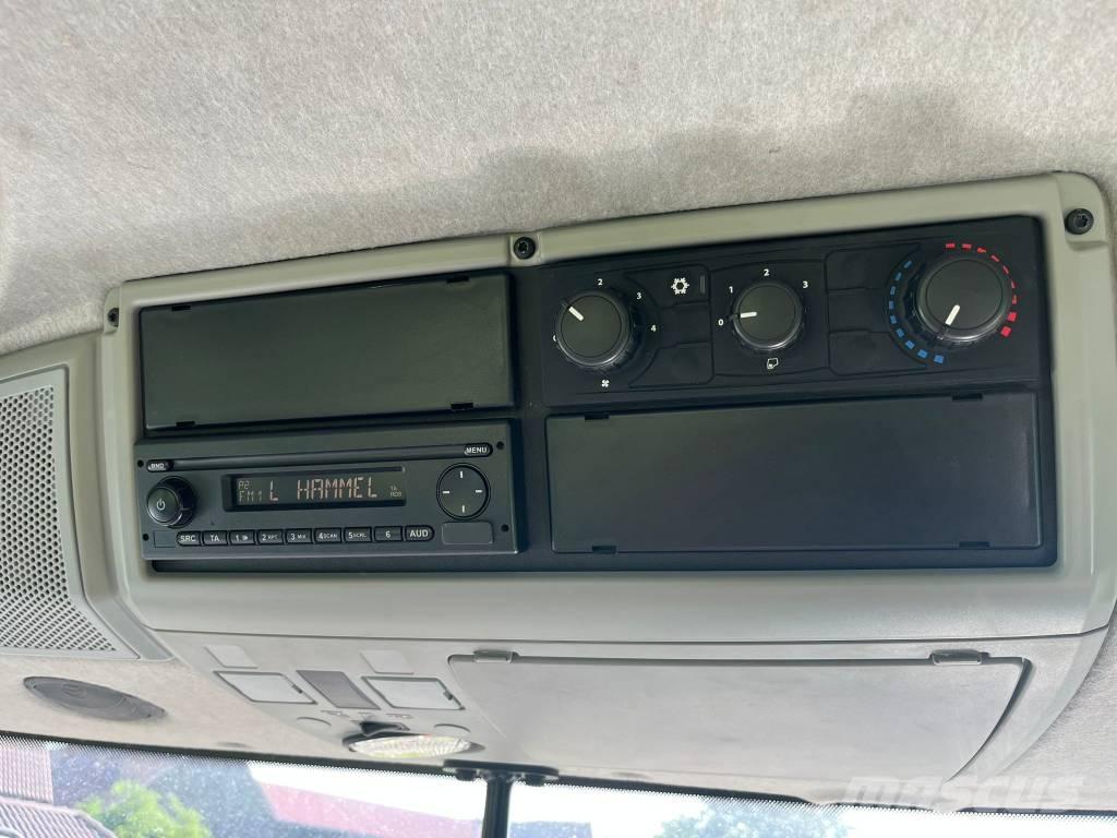 Valtra T234 Versu الجرارات