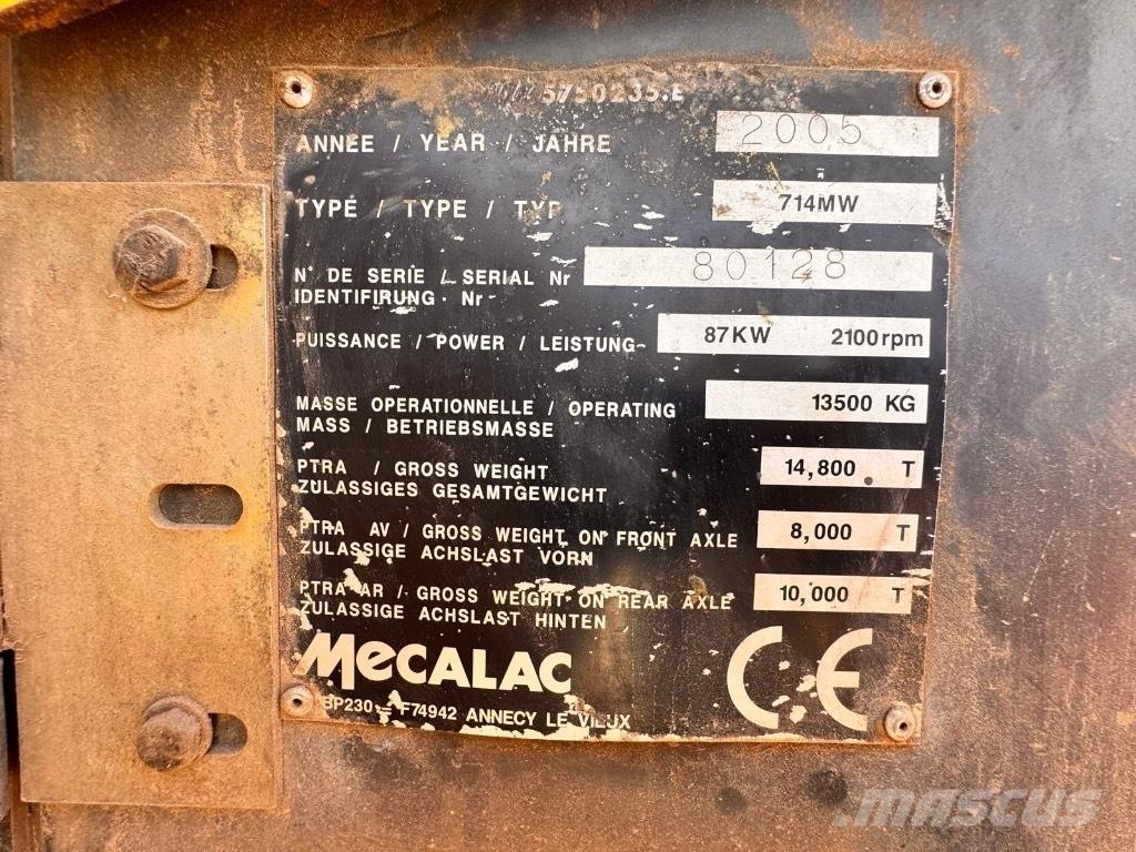 Mecalac 714 MW حفارات بعجل