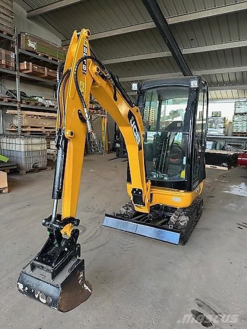 JCB 8018 CTS حفارات صغيرة أقل من 7 طن (حفارات صغيرة)