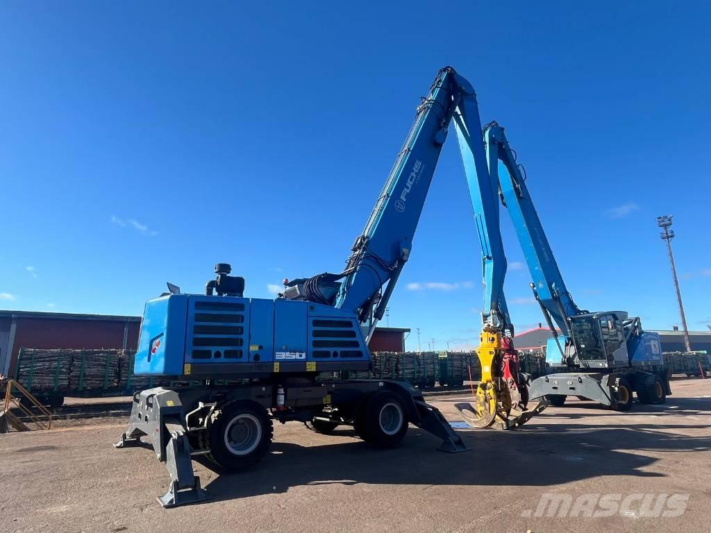 Fuchs 350 معدات مناولة المواد بالميناء