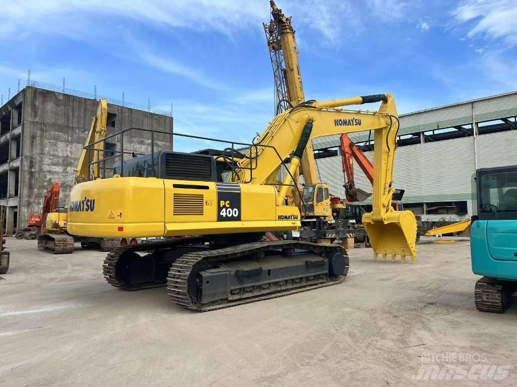 Komatsu PC 400-7 حفارات زحافة