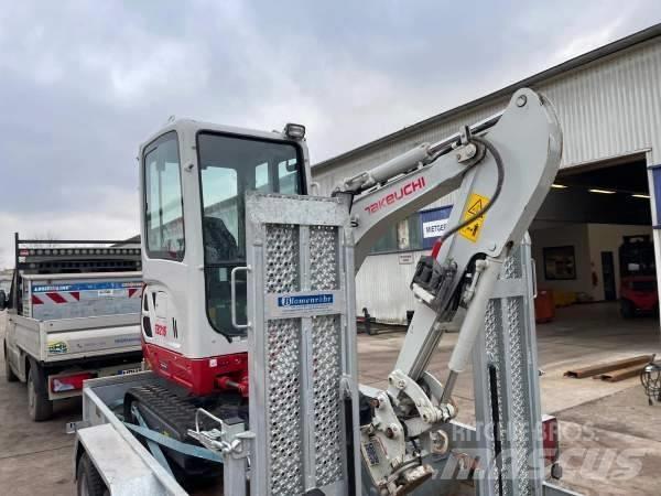 Takeuchi TB 216 A حفارات صغيرة أقل من 7 طن (حفارات صغيرة)