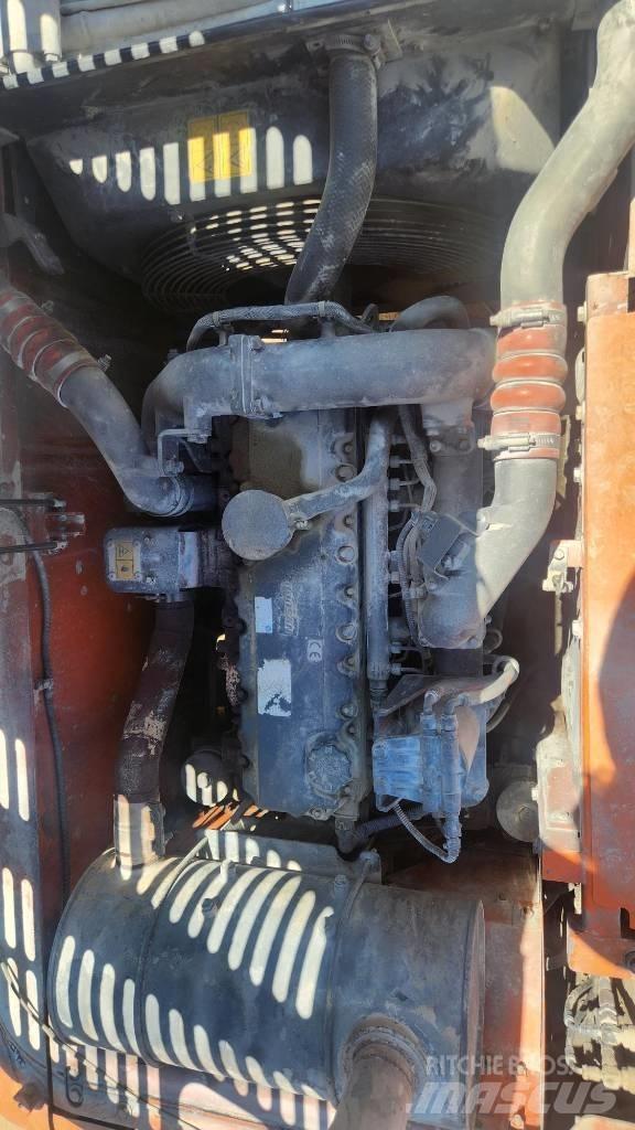 Doosan DX210WA حفارات بعجل
