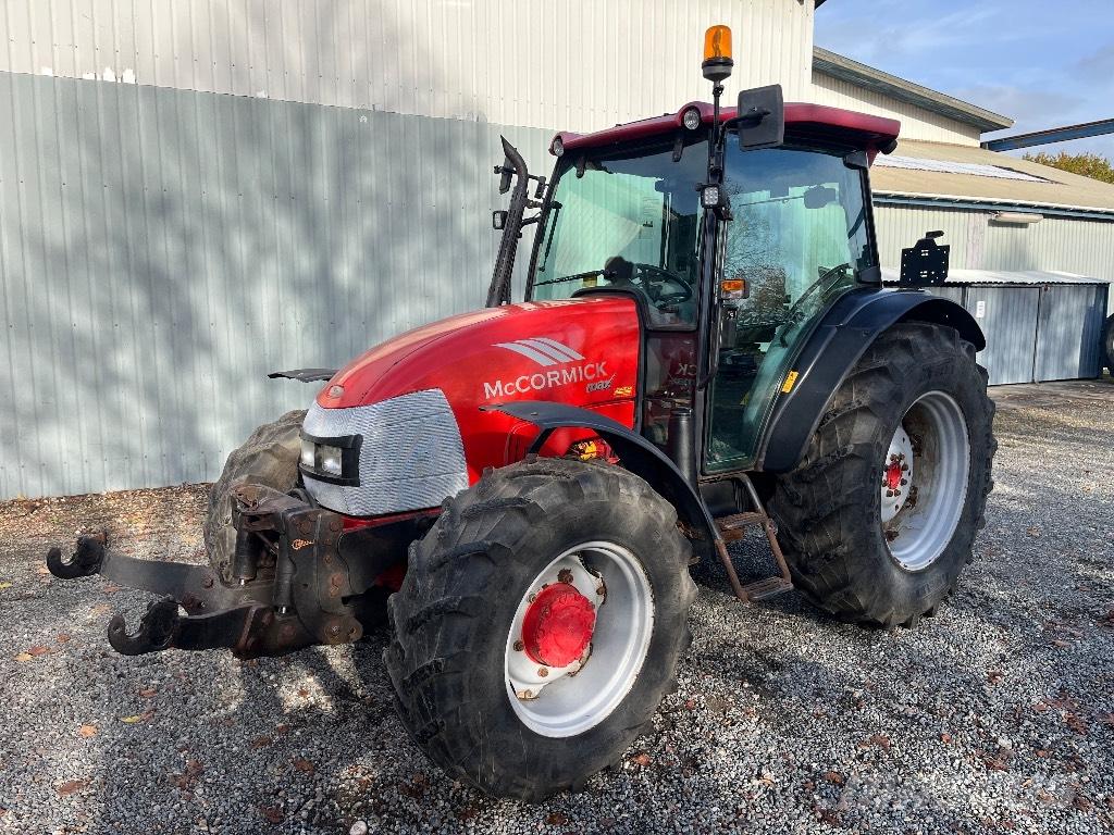 McCormick C 90 Max الجرارات