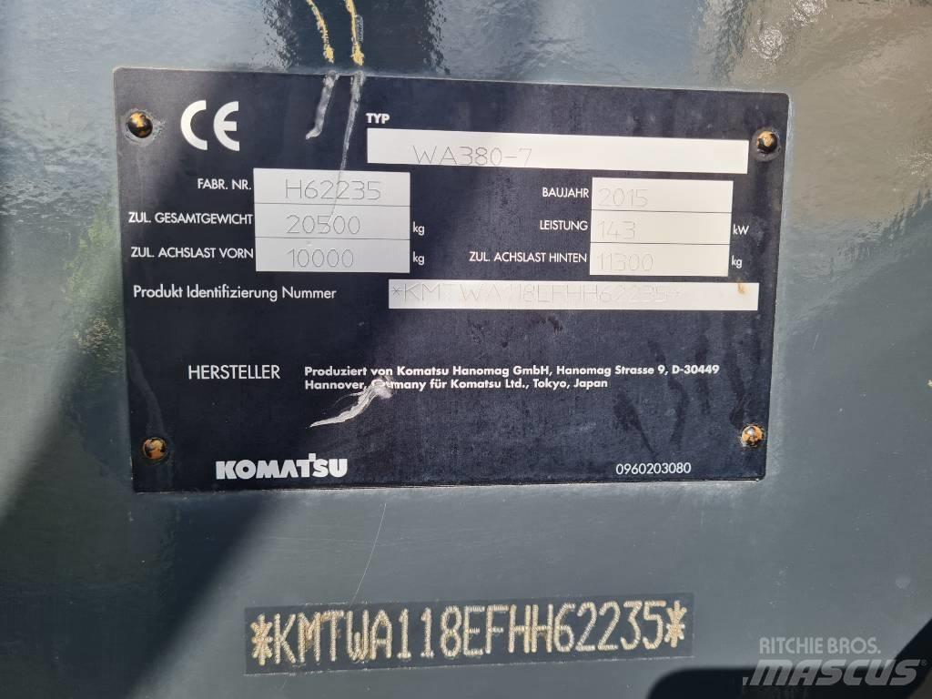 Komatsu WA 380-7 لوادر بعجل