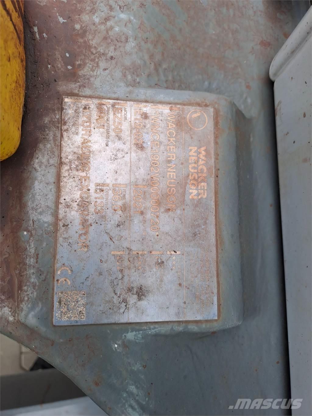 Wacker Neuson EZ50 حفارات زحافة